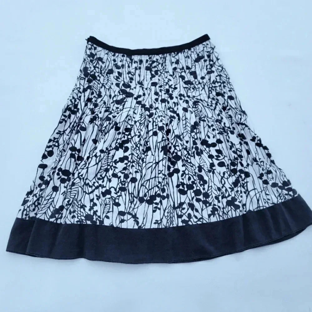 George Designs Mark Eisen Linen Floral Black White Skirt Pleated A-Line Lined M
